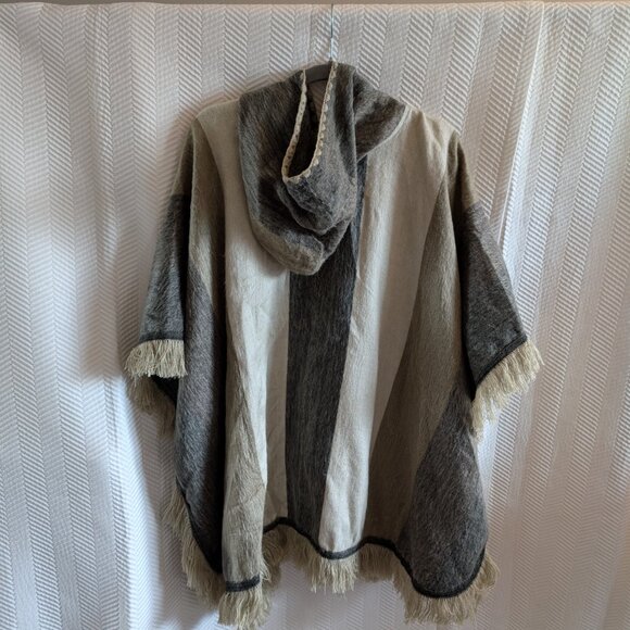 Tresart Cache Alpaca Blend Hooded Open Front Poncho Cape Neutral One Size - Picture 9 of 13